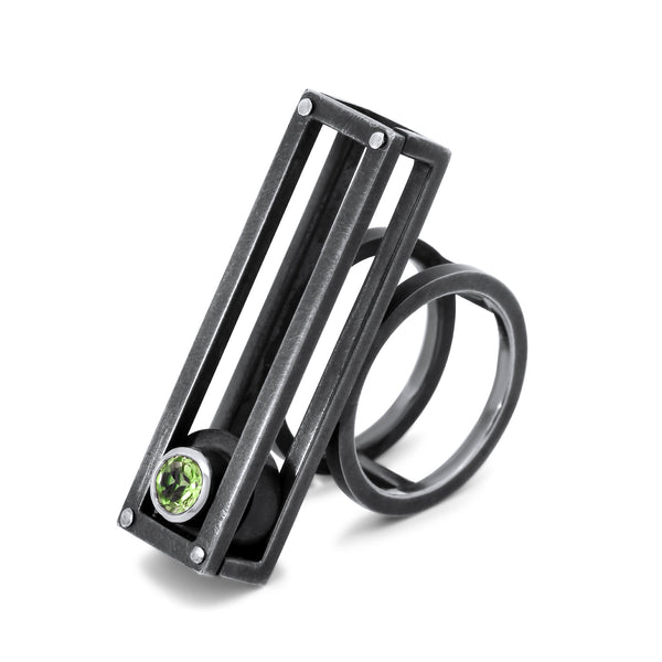 ShipShape Kinetic Ring Peridot