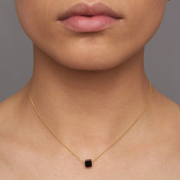 Cubo Necklace - Black Onyx
