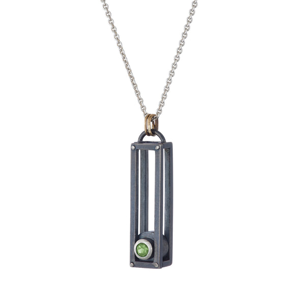 ShipShape Kinetic Necklace Peridot