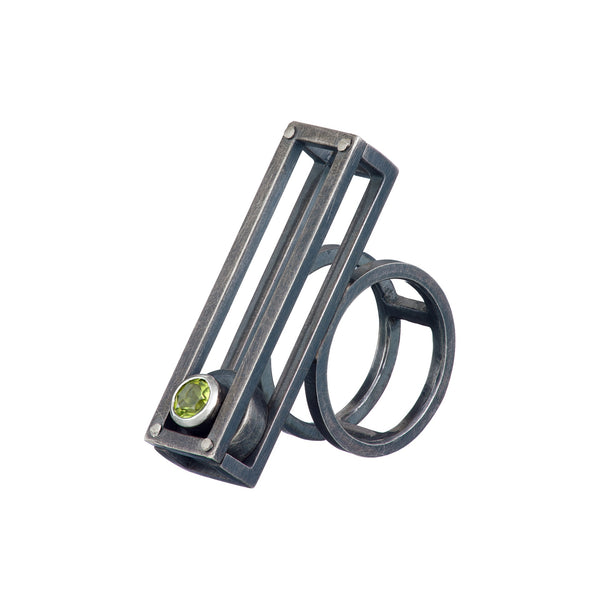ShipShape Kinetic Ring Peridot