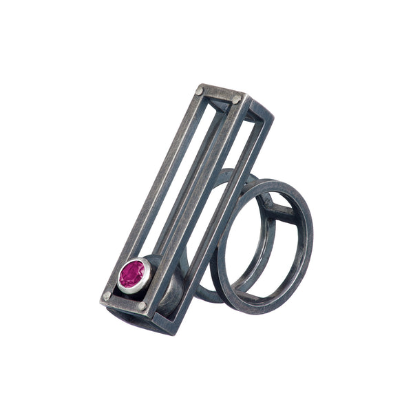 ShipShape Kinetic Ring Garnet